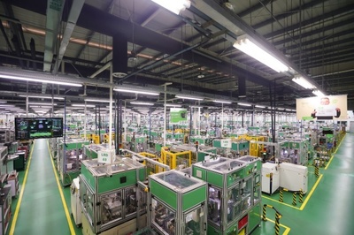 數智引擎，創(chuàng)新驅動——上海施耐德工控以智能化鑄造燈塔工廠新標桿